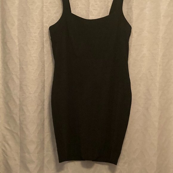 Vintage 2000s Torrid Zipper Back Little Black Dress - Picture 10 of 15